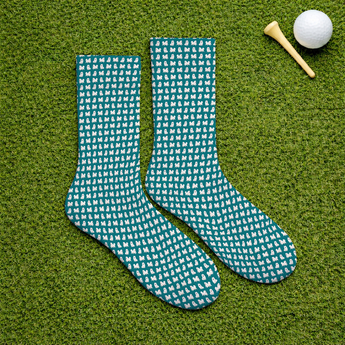 White Pomeranian Pattern Golf Socks, Cute Pomeranian Dog Golf Sock, Crazy Golf Gift For Golfer