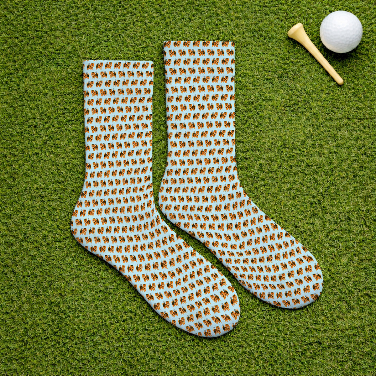 Golden Pomeranian Pattern Golf Socks, Cute Pomeranian Dog Golf Sock, Funny Golf Gift For Golfer