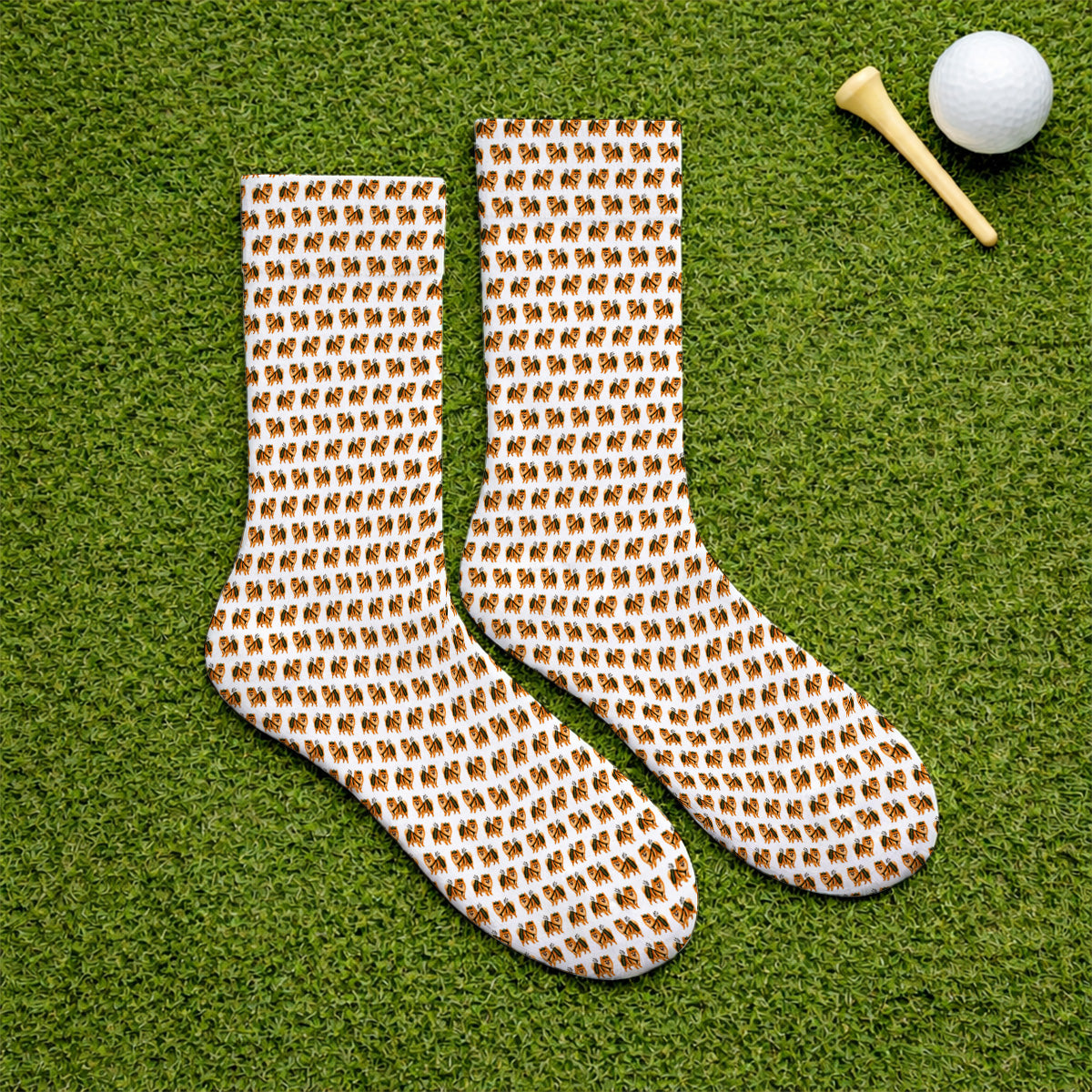 Golden Pomeranian Pattern Golf Socks, Cute Pomeranian Dog Golf Sock, Funny Golf Gift For Golfer