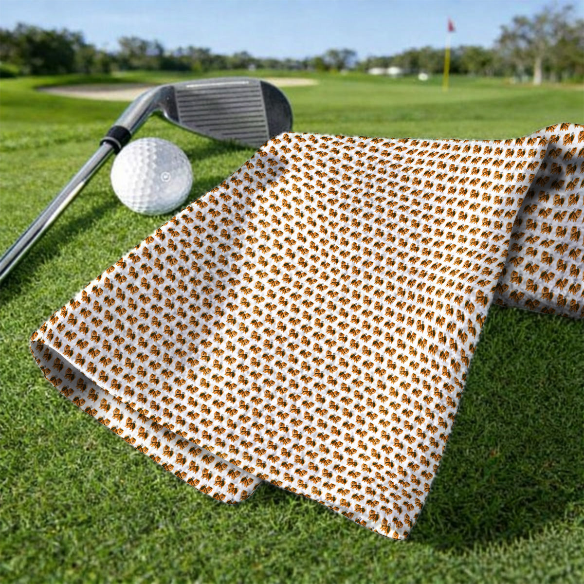 Golden Pomeranian Pattern Golf Towel, Cute Pomeranian Dog Golf Towels, Funny Golf Gift For Golfer